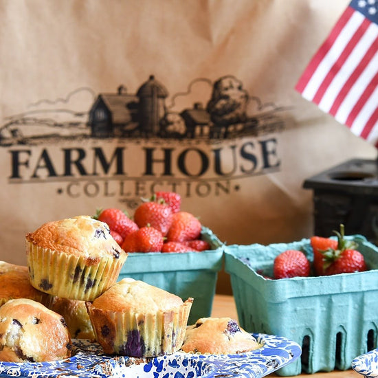 16 Ounce Glass Spray Bottle Farm House Collection